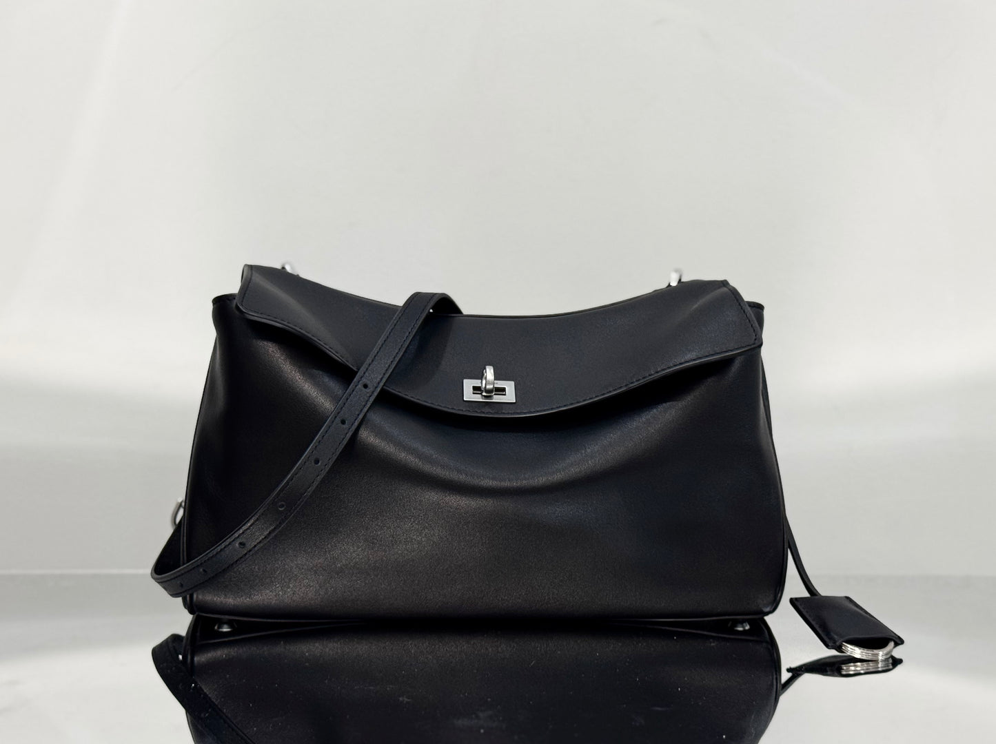 BLCG Medium Leather Rodeo Handbag
(32x6.5x20cm)