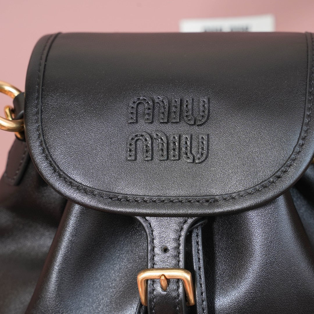 Miu Miu Backpack 22x18x11.5cm