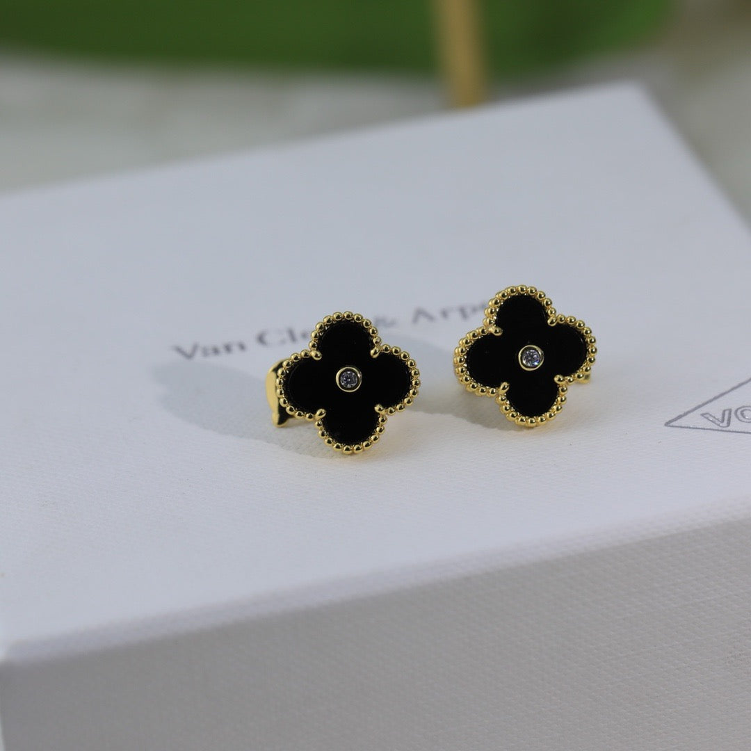 Van Cleef & Arpels Earrings