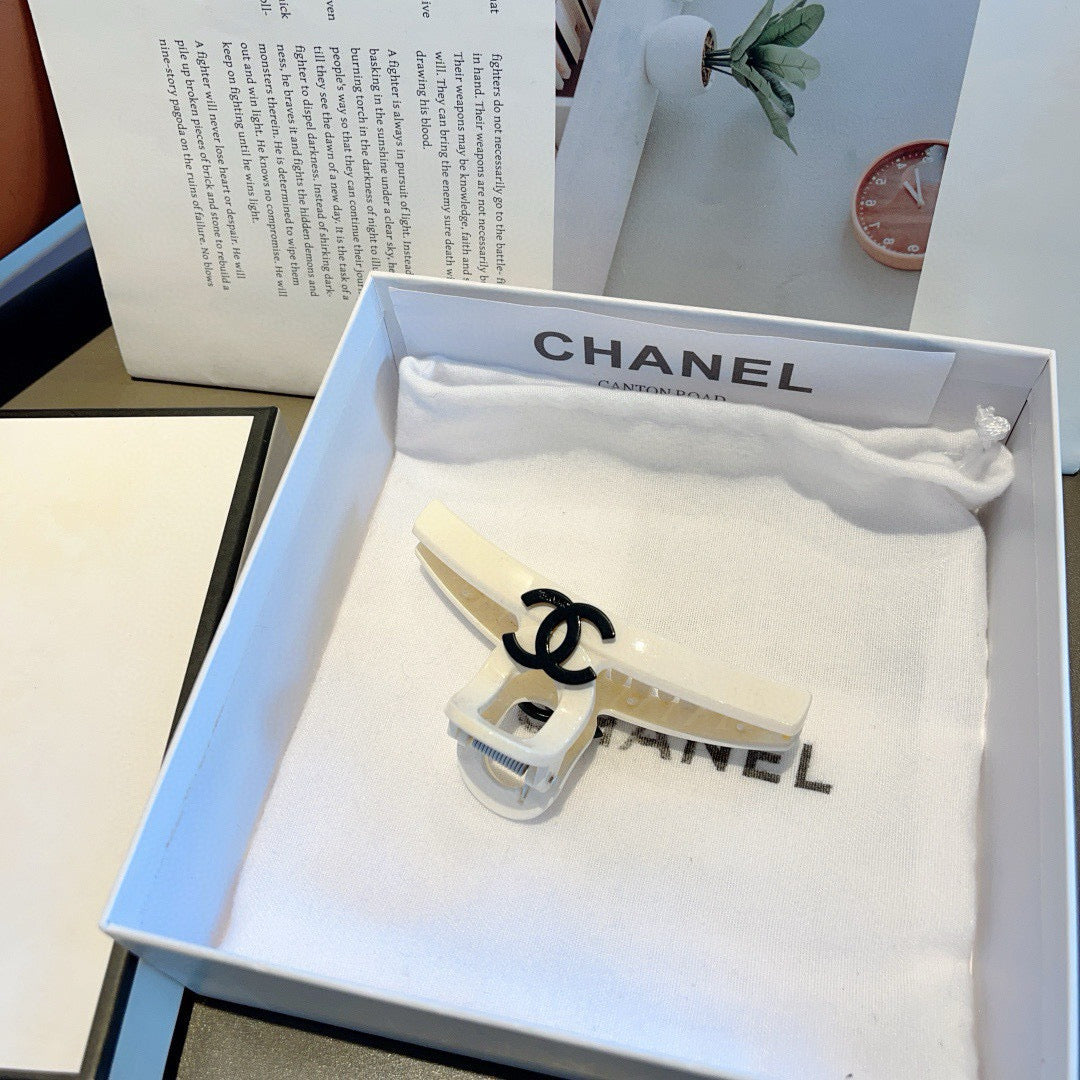 Chanel Hairpin