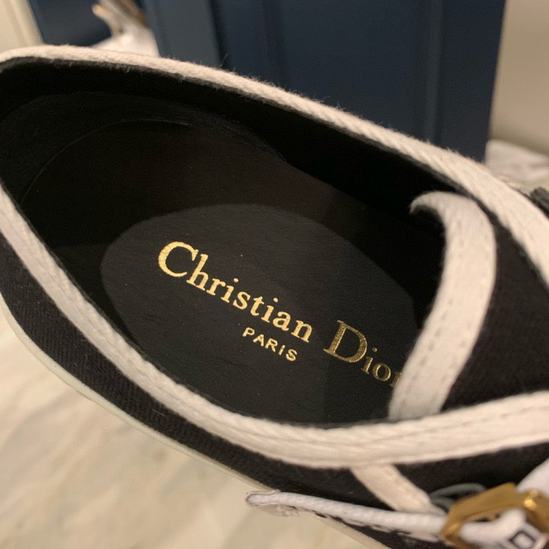 Dior Sneakers