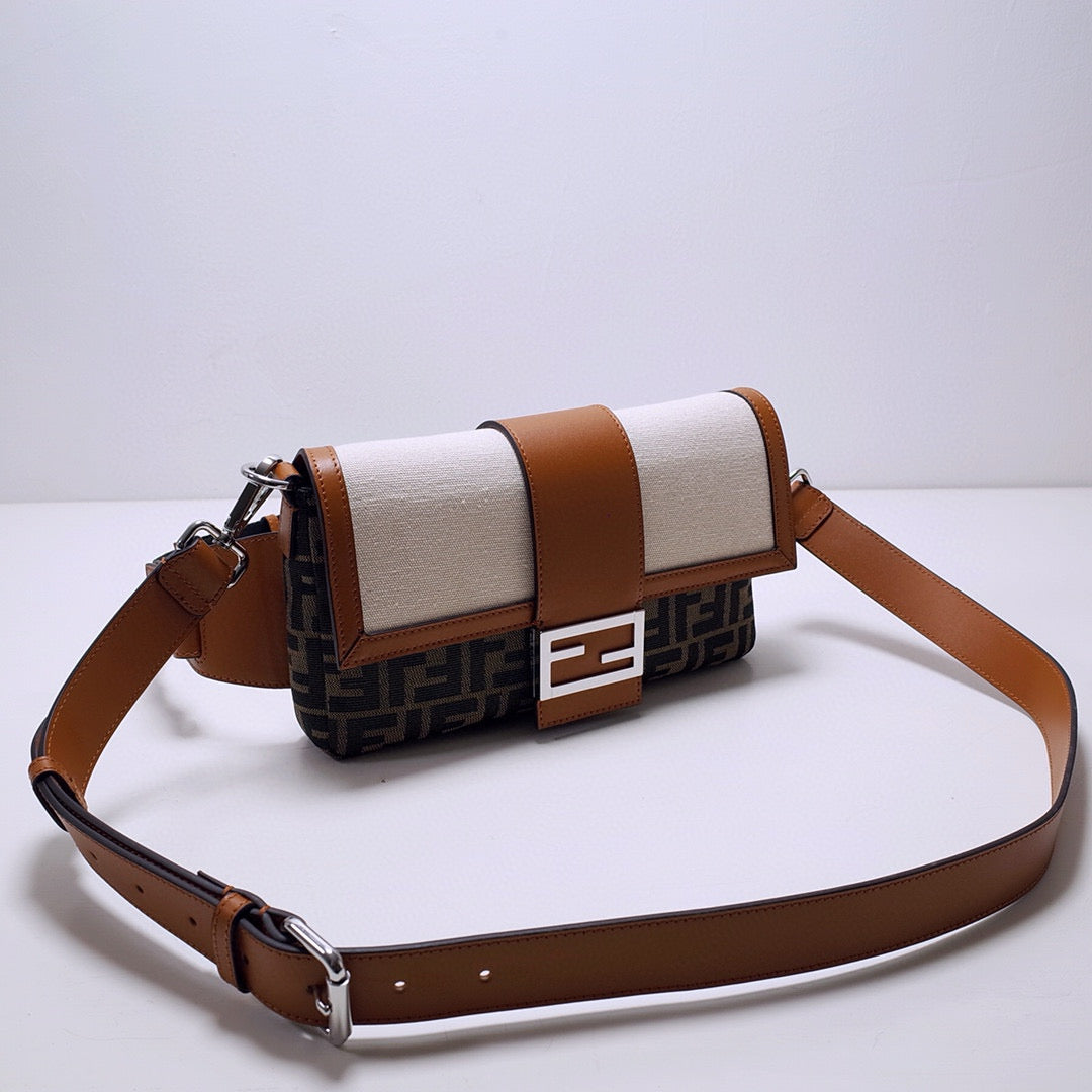 FENDI BAGUETTE 28*7*18