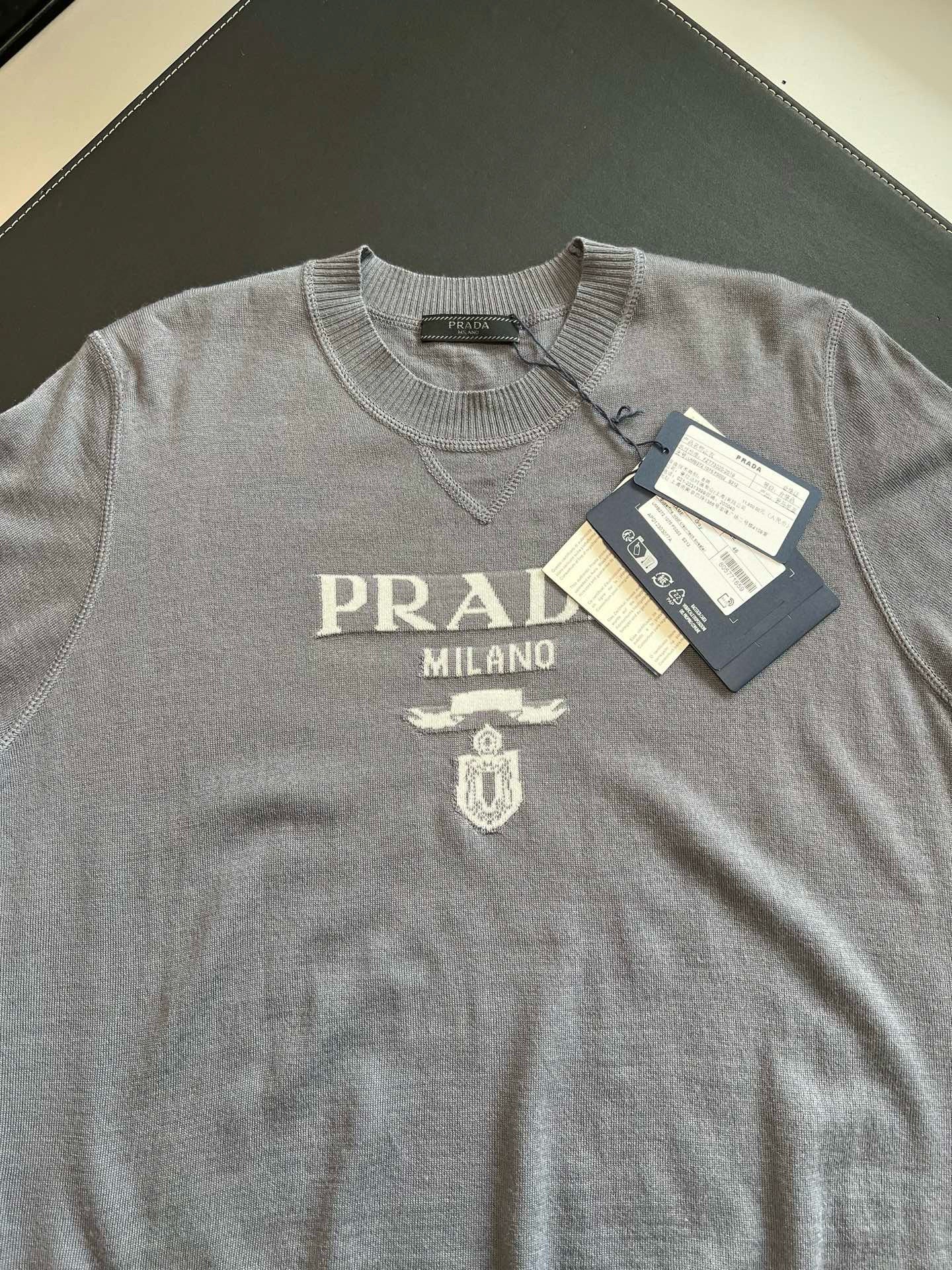 Prada T-Shirt