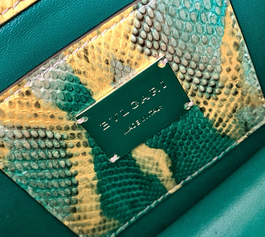 Bvlgari Serpenti Forever Bag(20CM*15CM*5CM)