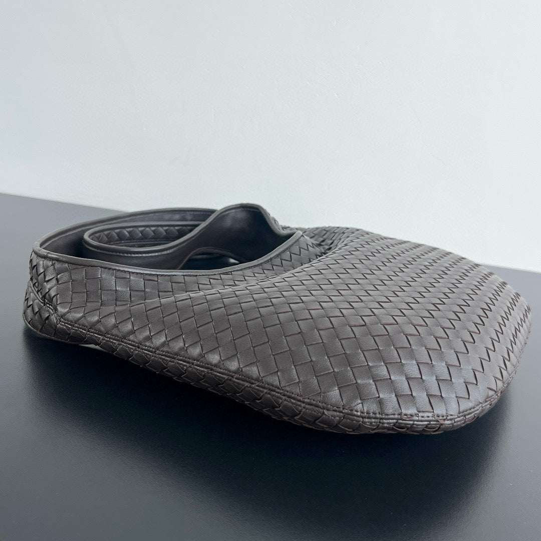 BV Woven Bag 38x24x2CM