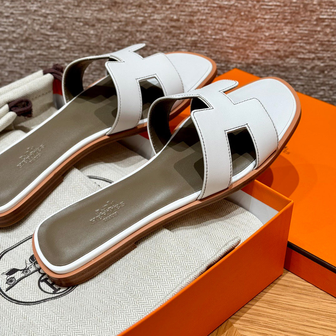 Hermes Sandals