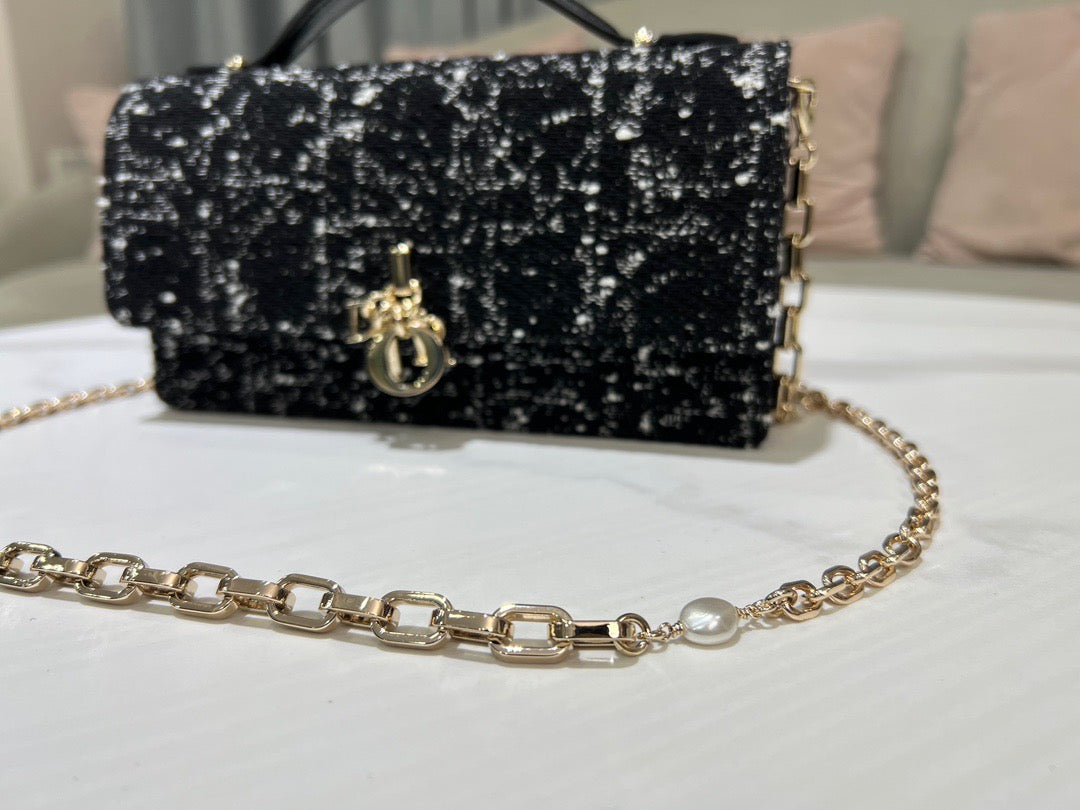 Dior Lady Top Handle Pouch (21cm)