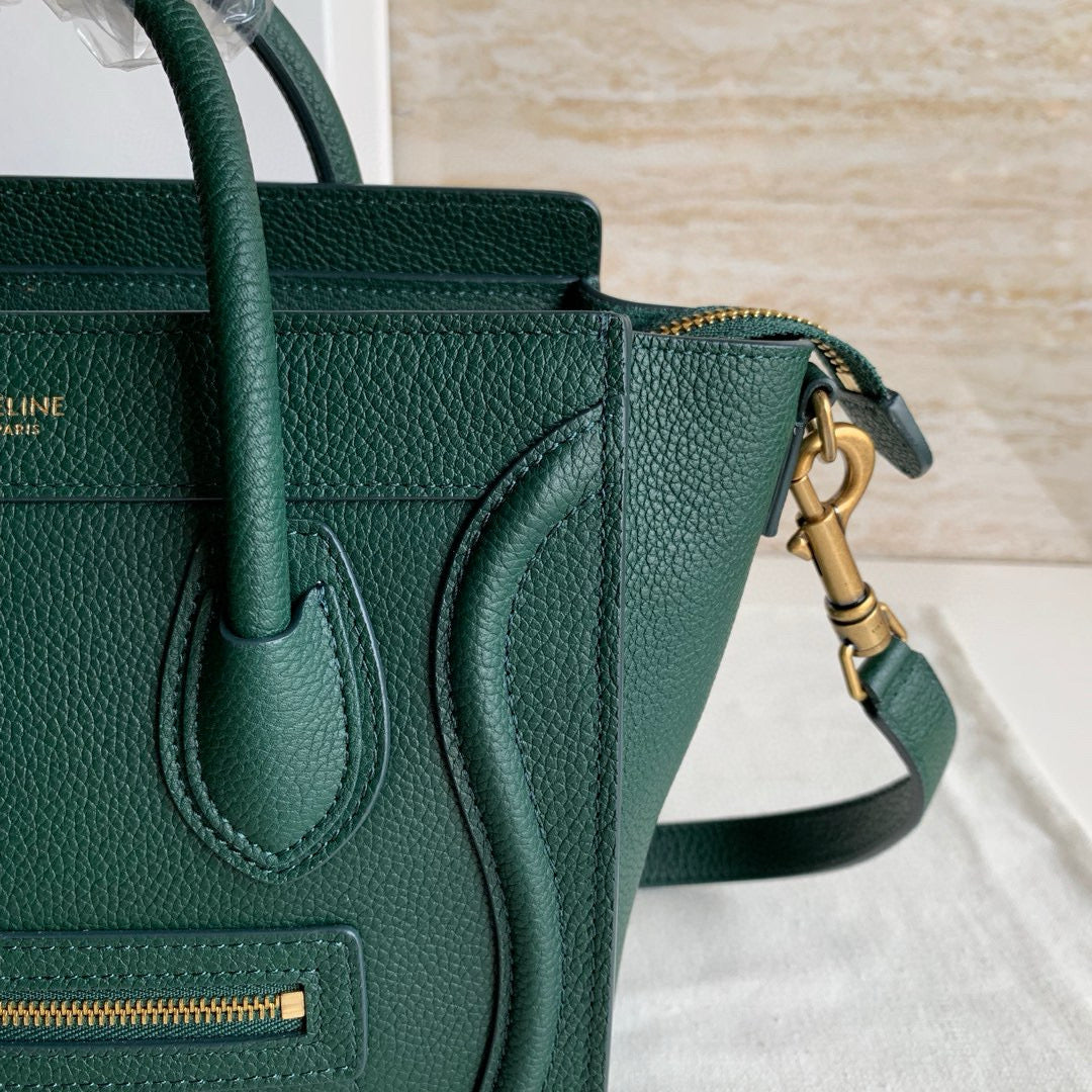 Celine Duffel