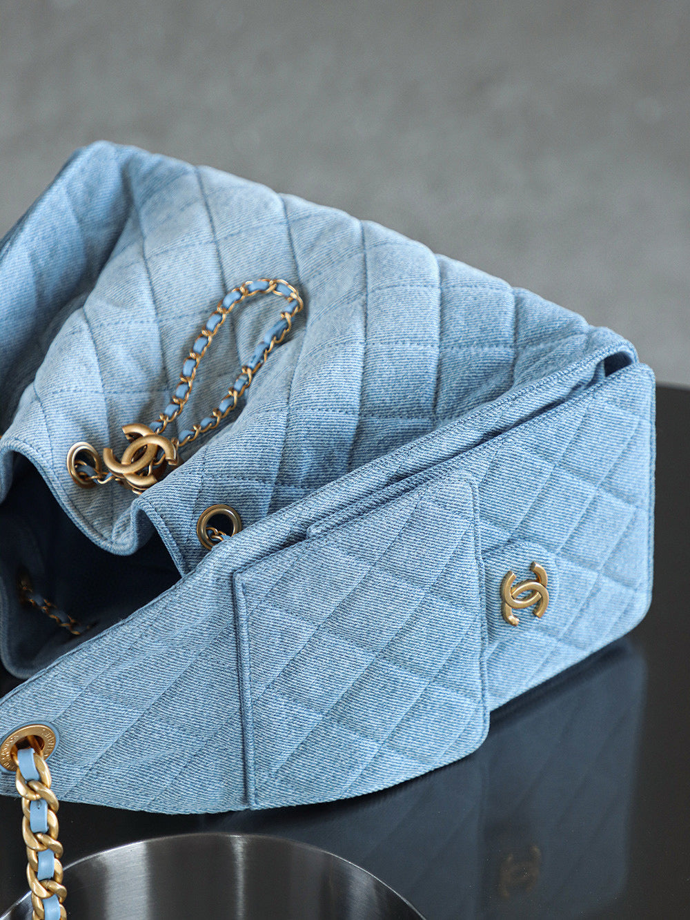 Chanel Shoulder 25Bag (small)