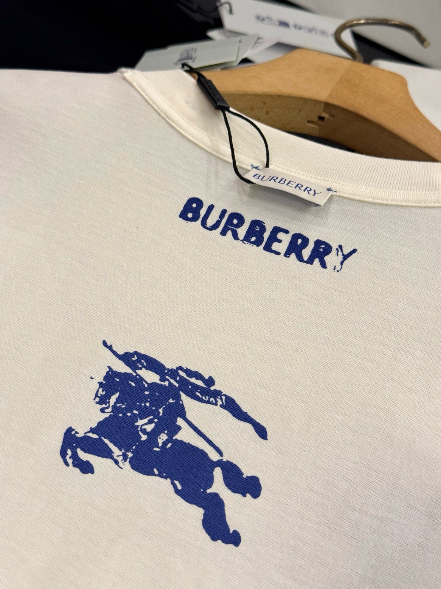 Burberry T-Shirt