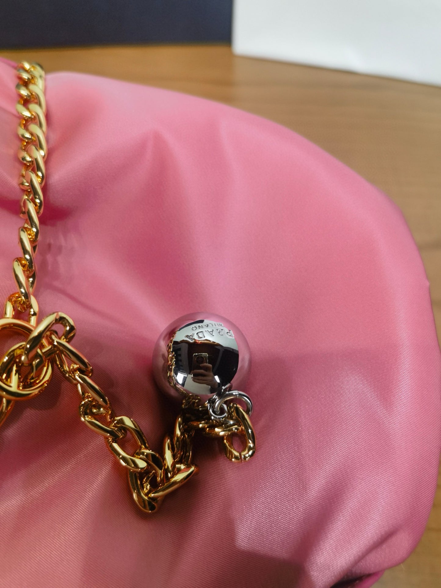 PD Petit Sac Noir Bucket Bag
