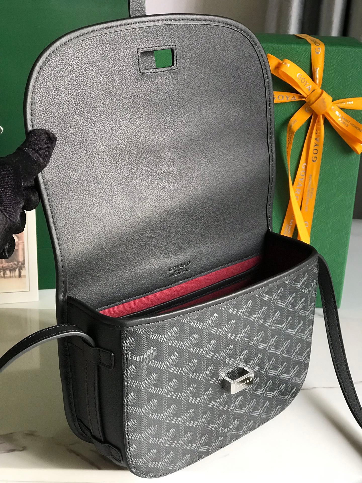 GYD Cross Body Bag PM