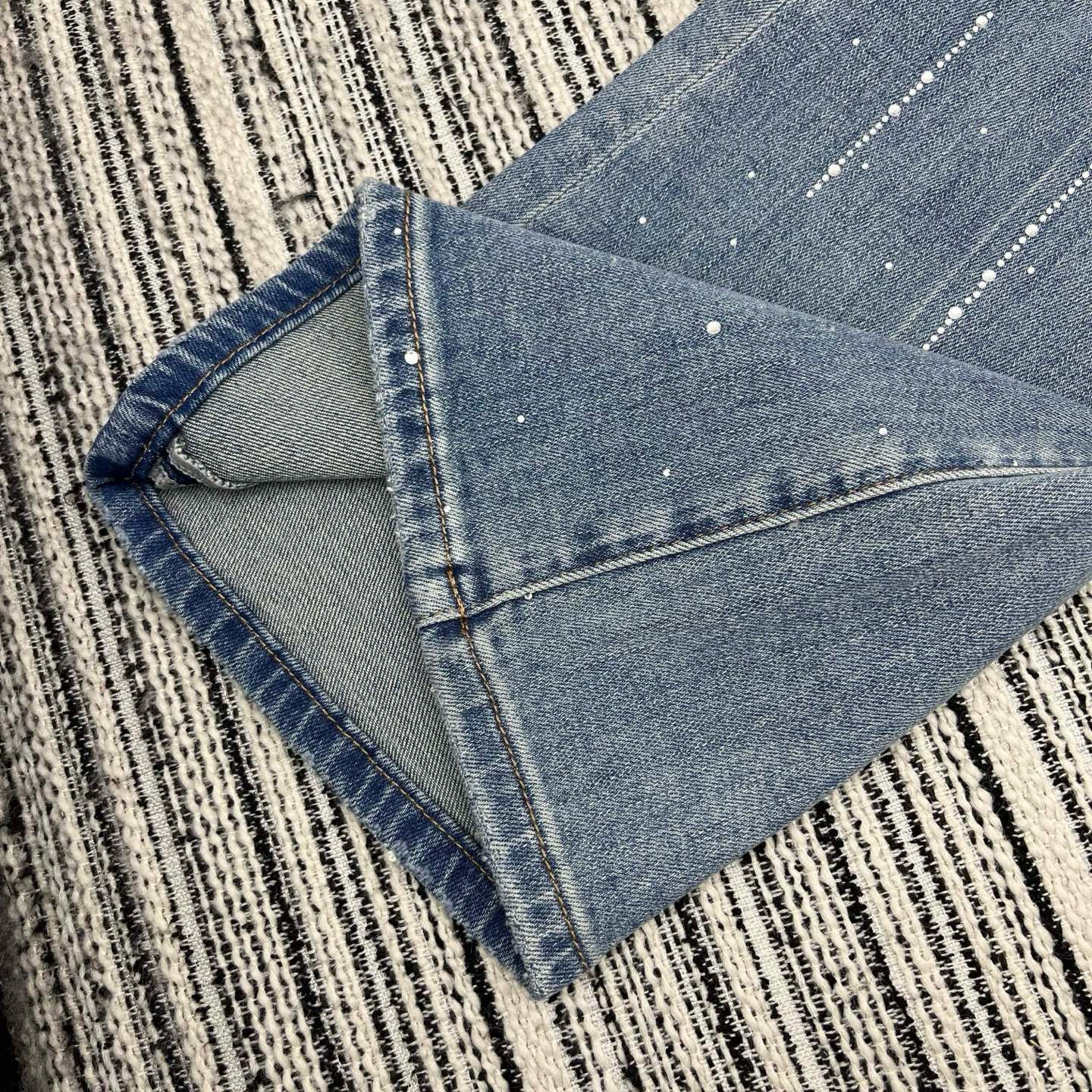 Chanel Jeans