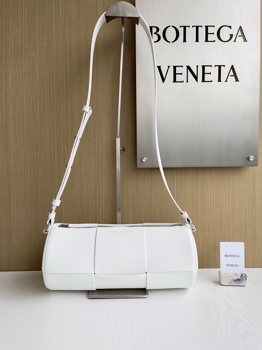 BV Small Canette Bag
