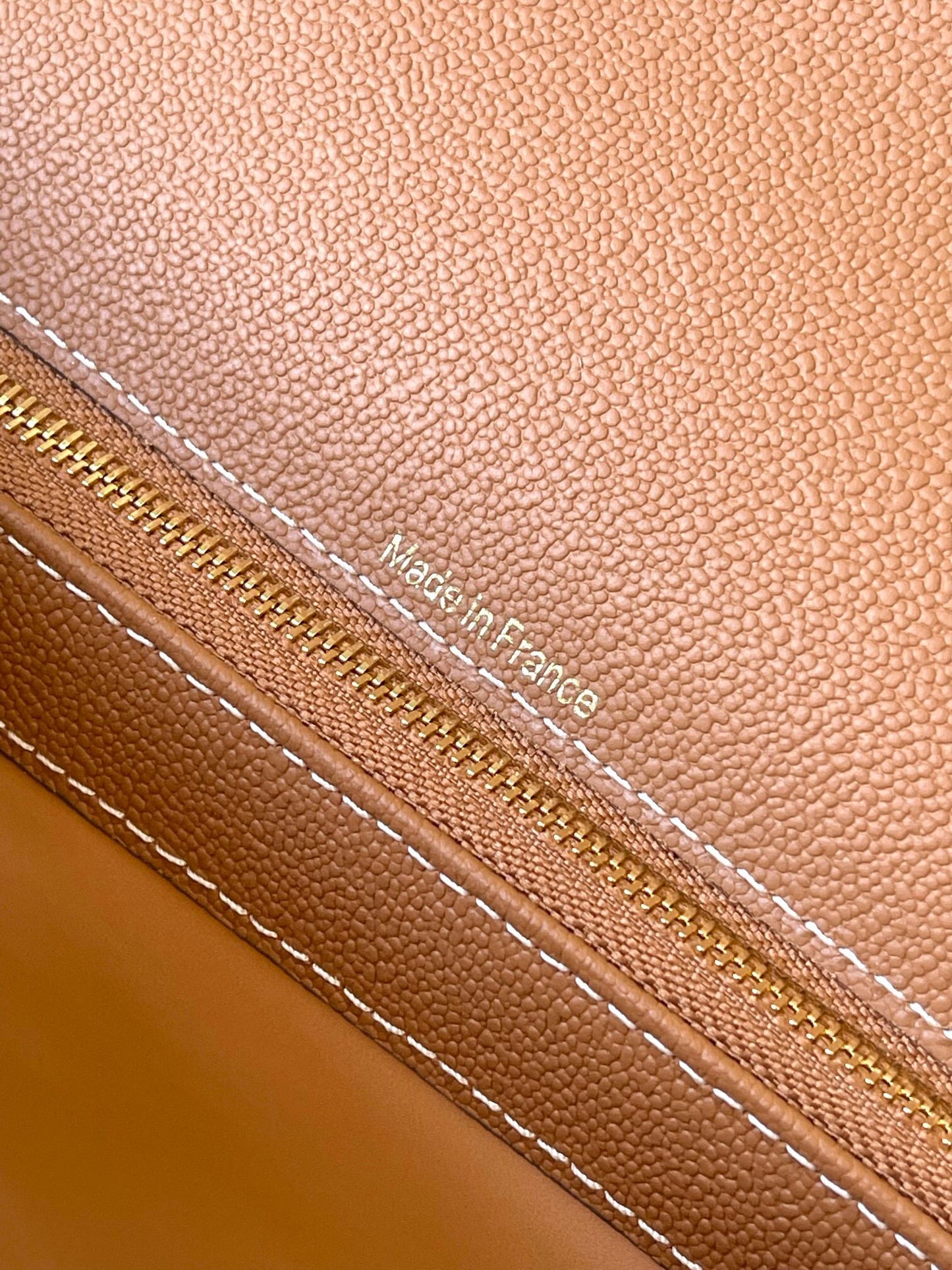 Delvaux Le Brilliant