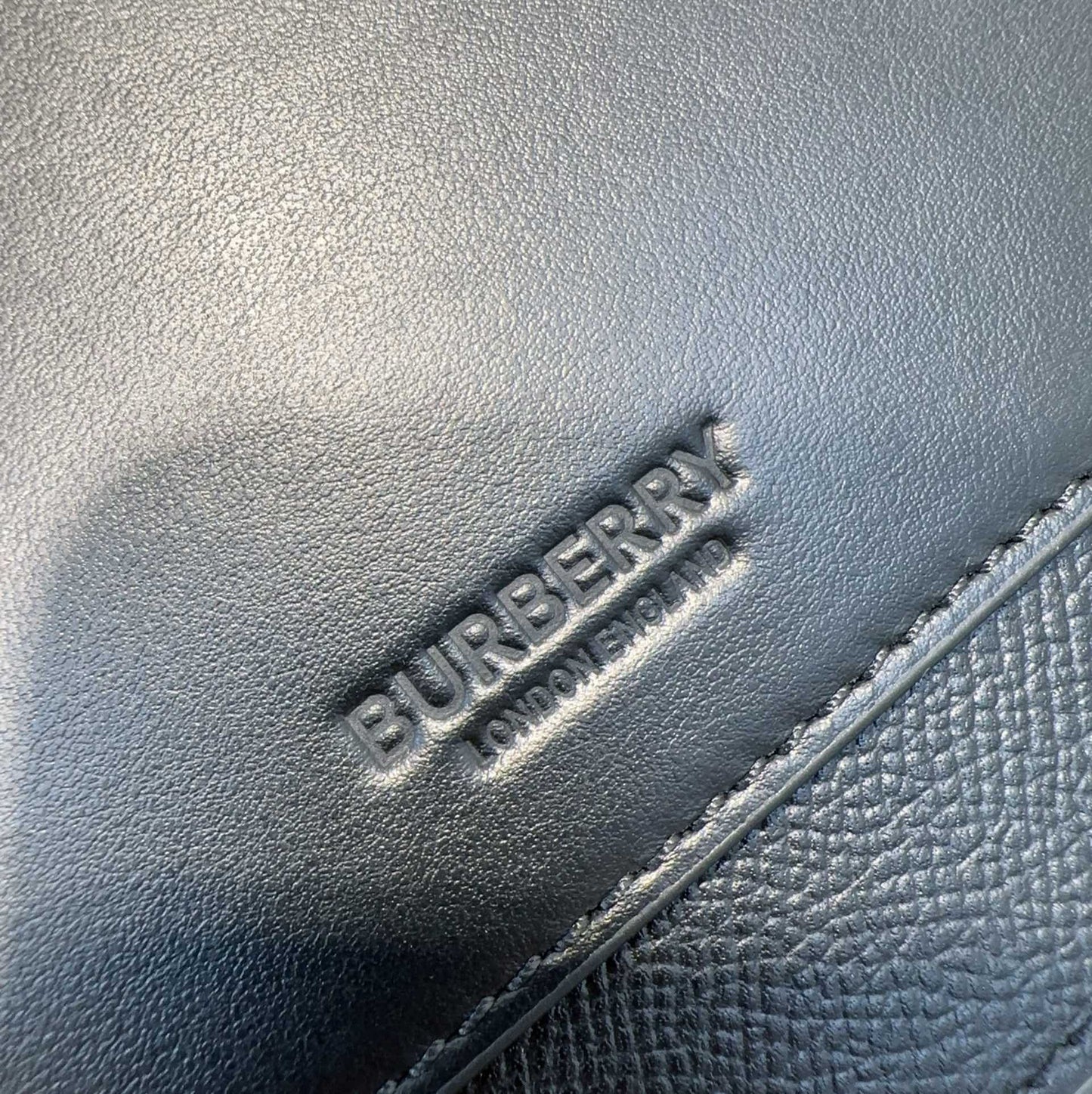 Burberry Messenger