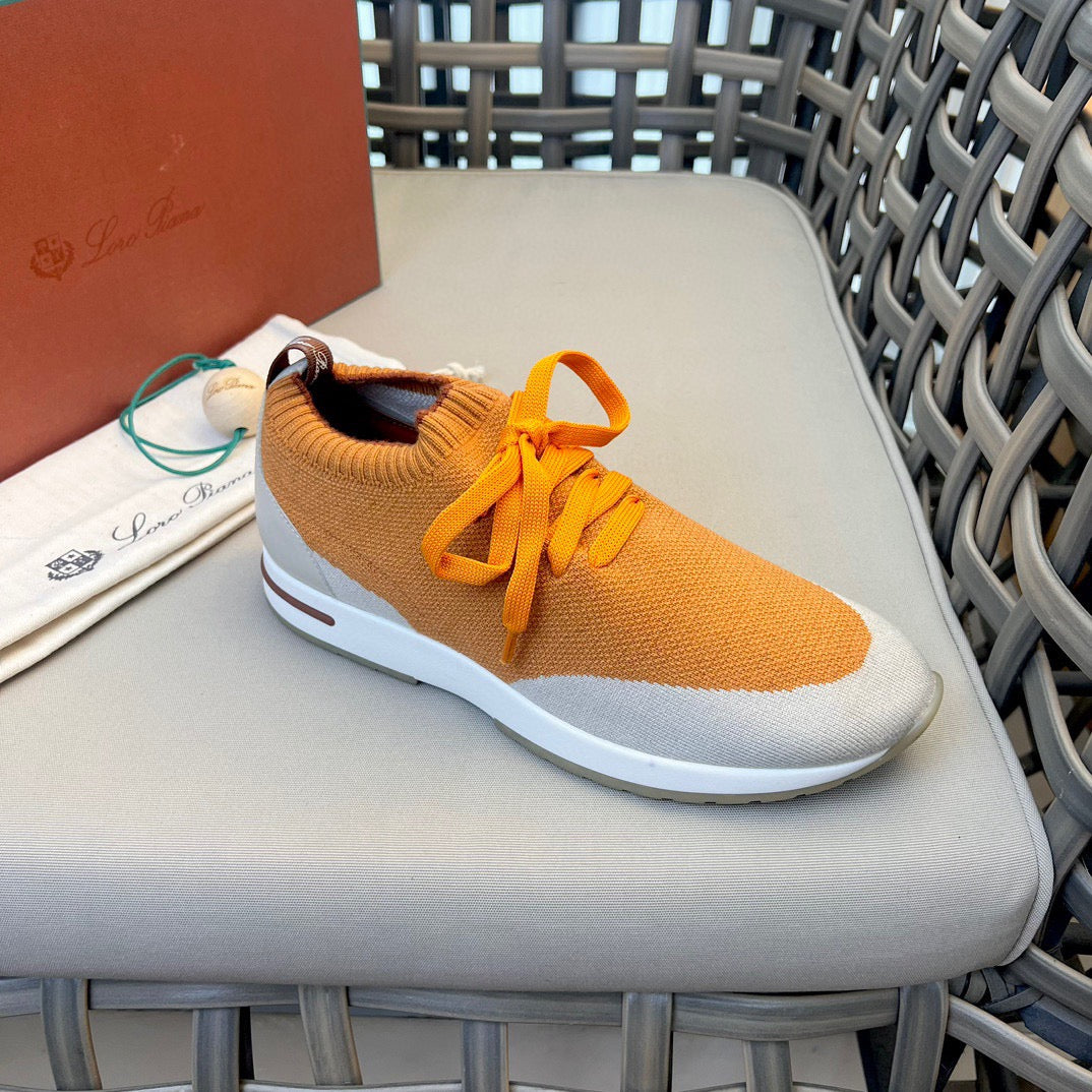 LP Sneakers