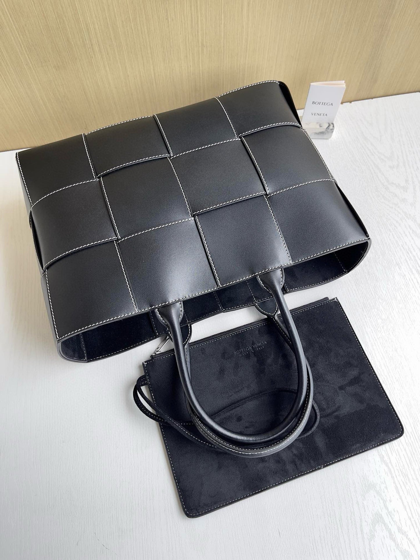 BV Arco Tote Bag