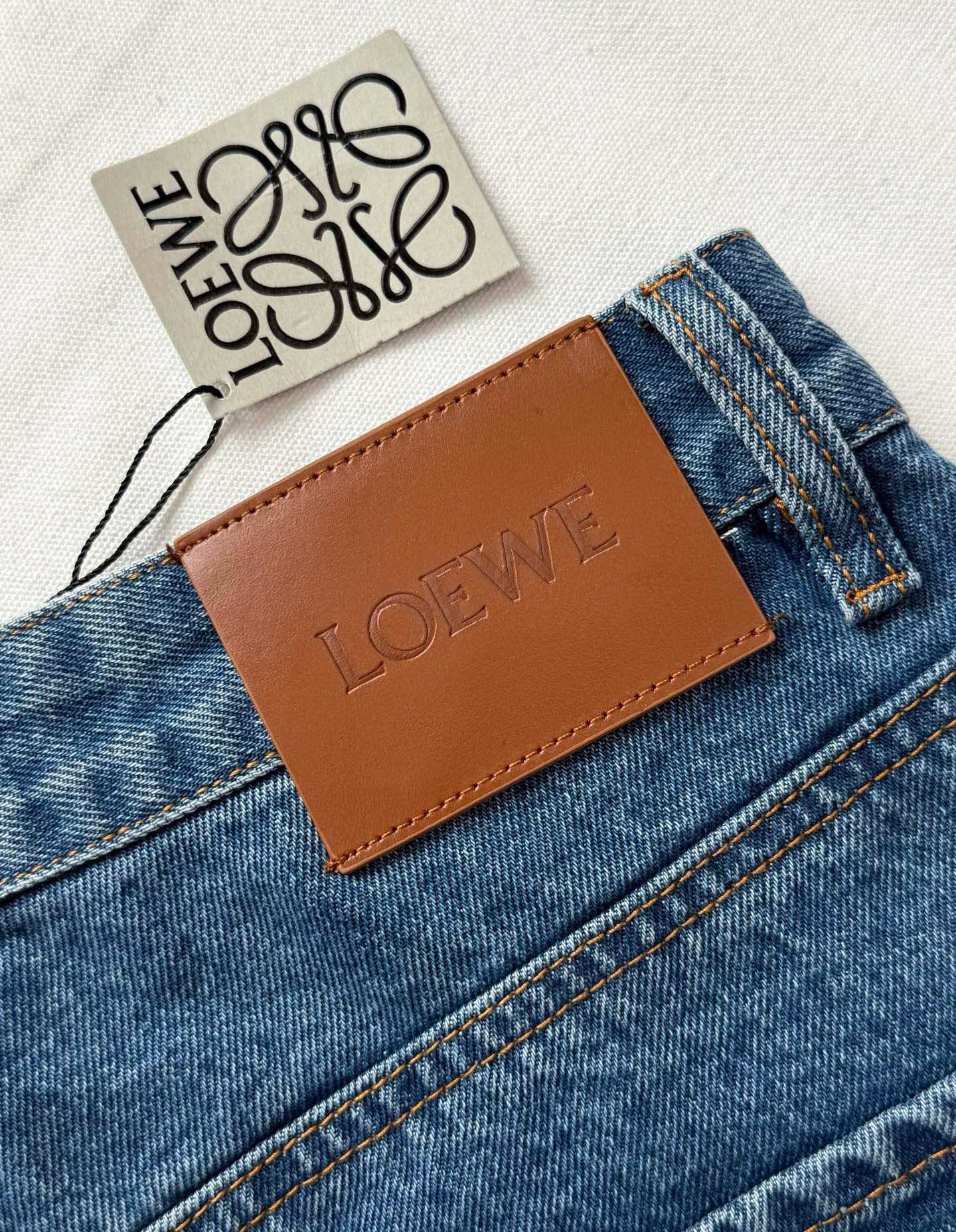 Loewe Shorts Jeans