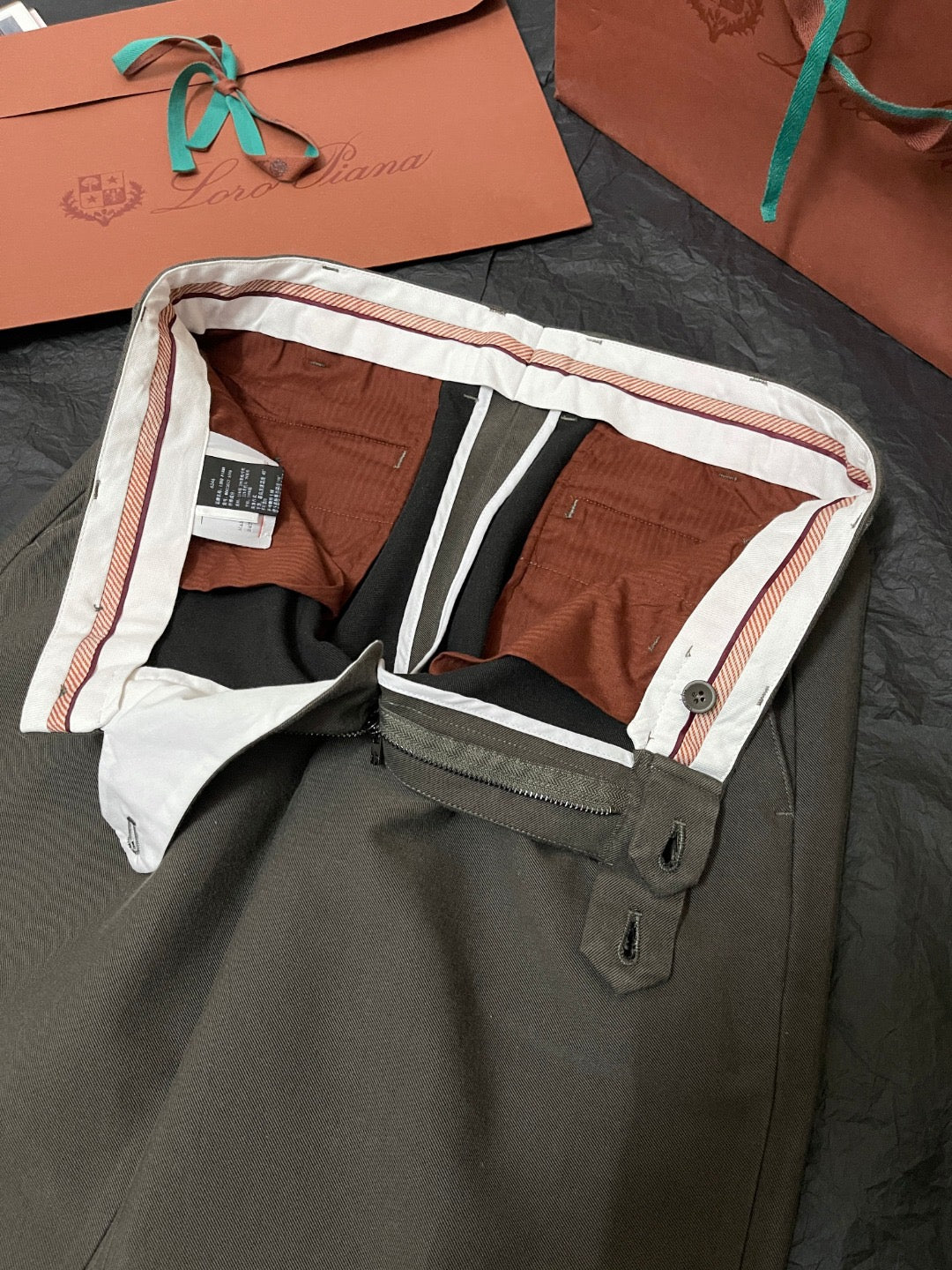 LP Long Pants