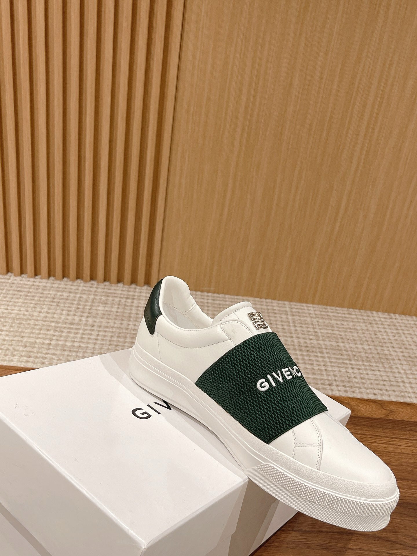Givenchy Sneakers
