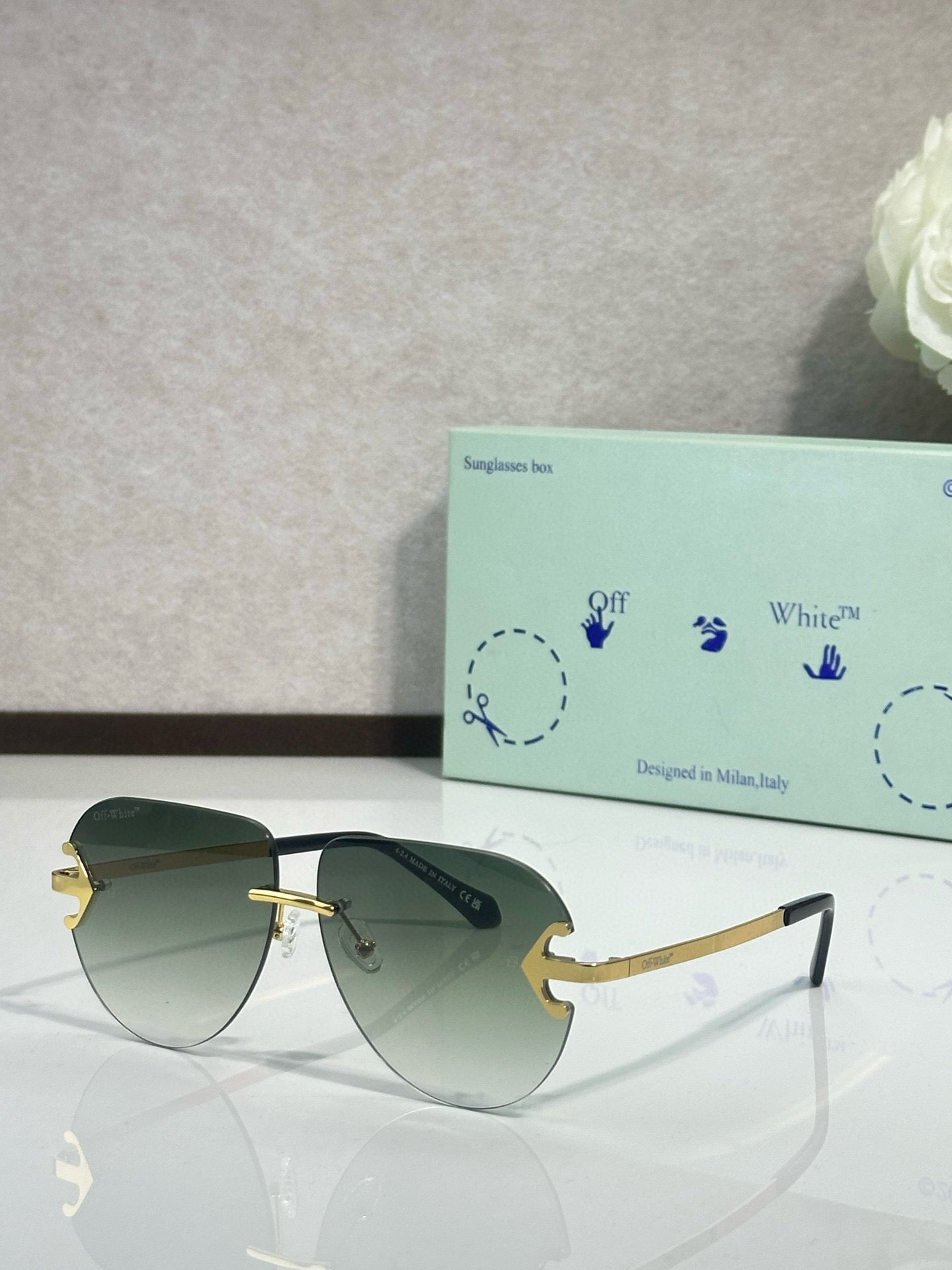 Off-White Sunglasses