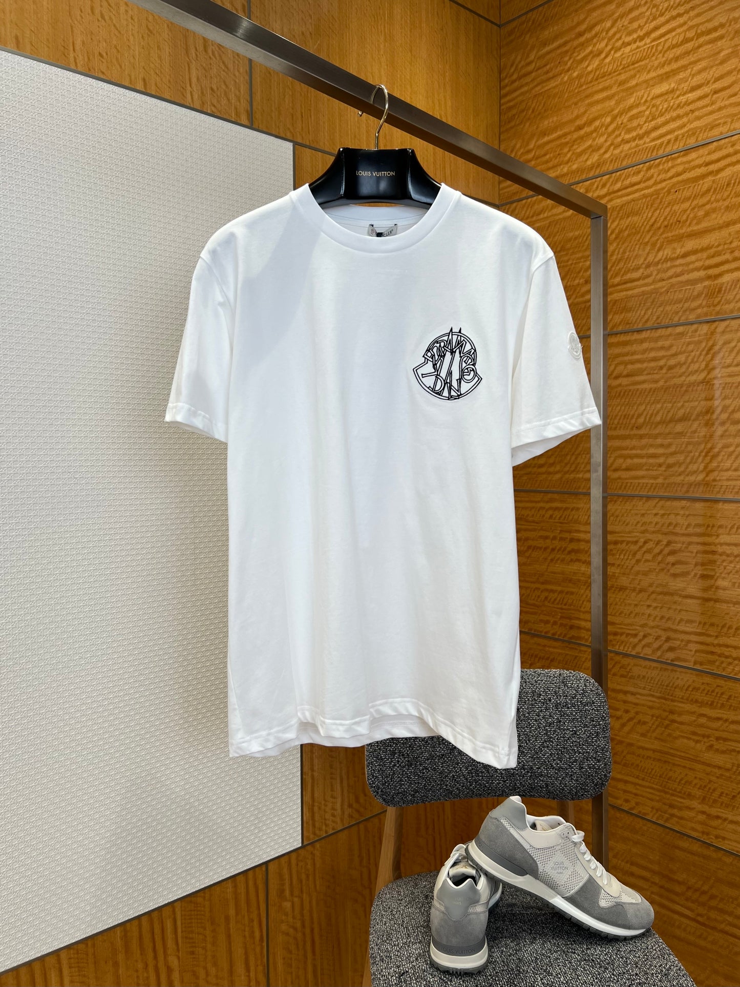 Moncler T-shirt