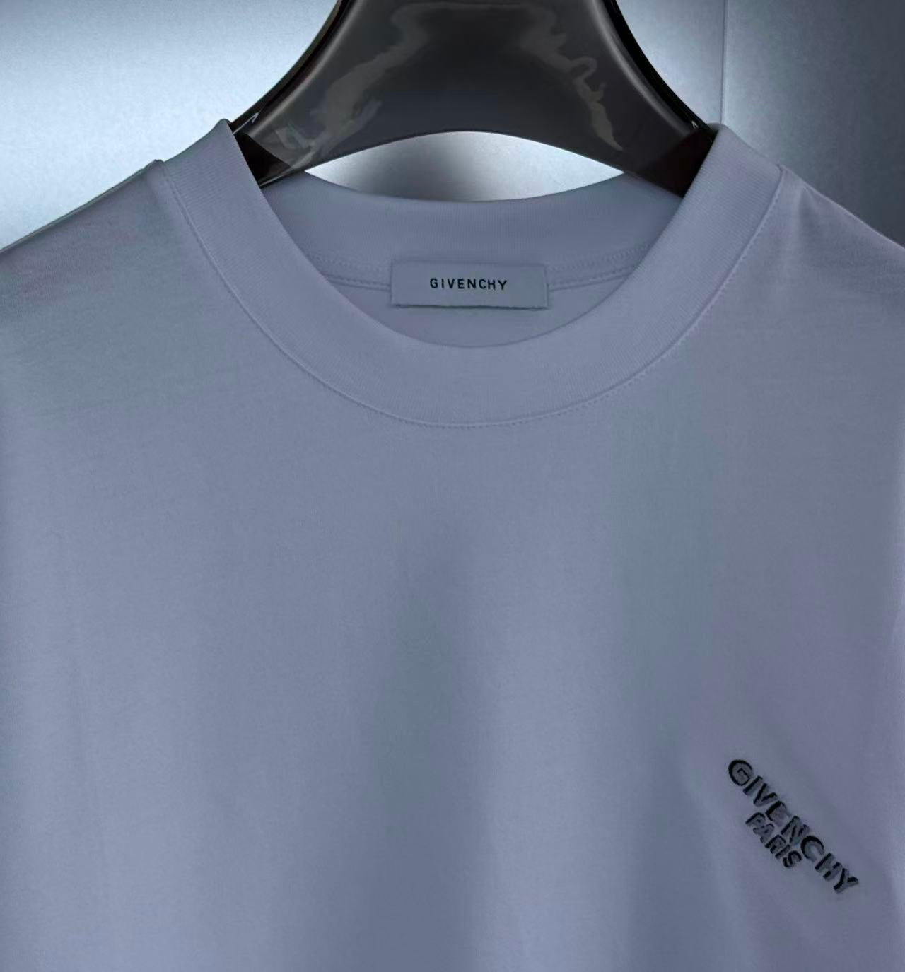 Givenchy T-Shirt