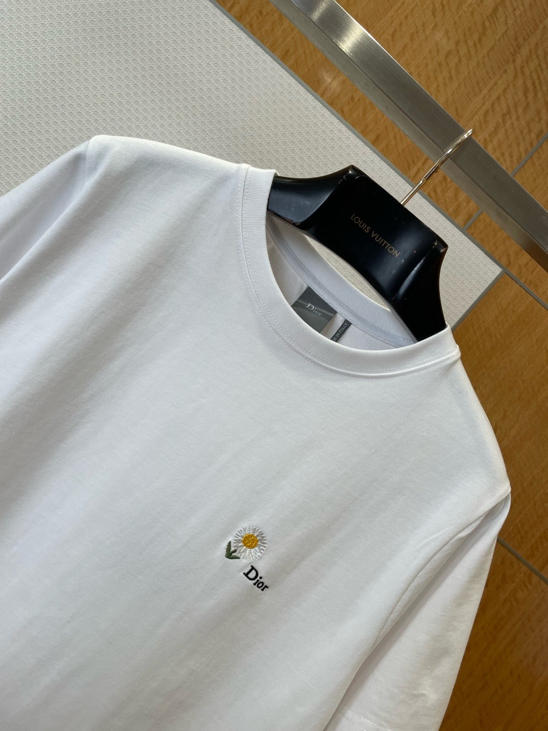 Dior T-shirt