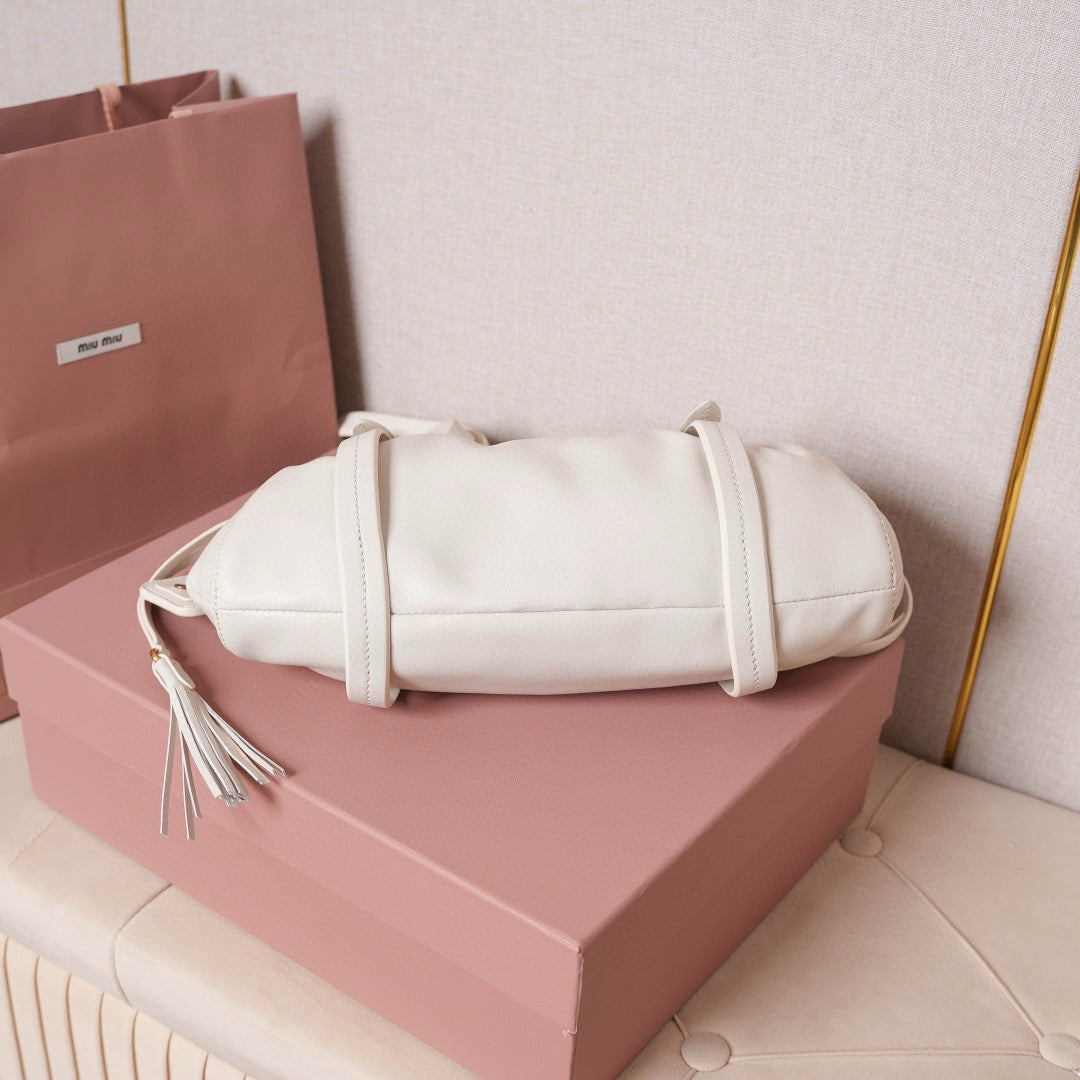 Miu Miu Shoulder Bag 32x16x10.5cm