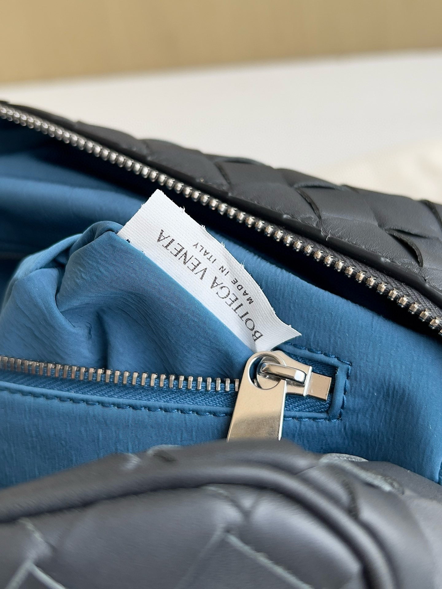 Bottega Veneta Messenger Bag