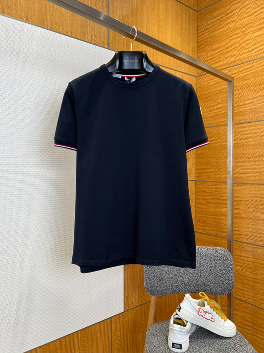 Moncler T-shirt