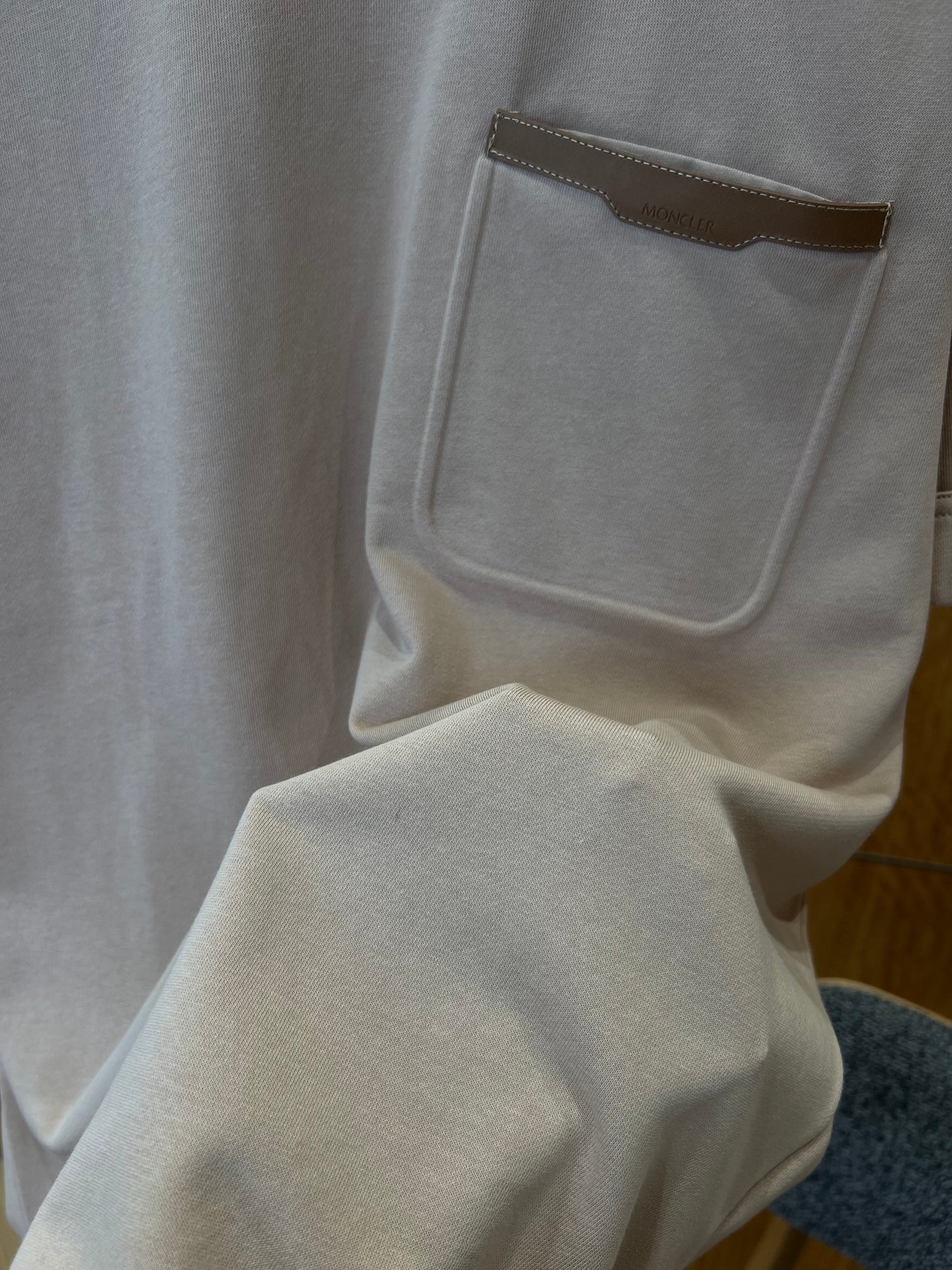 Moncler T-shirt