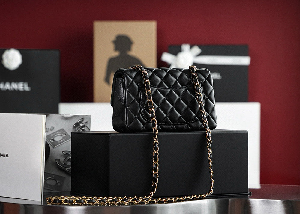Chanel CF Mini Bag (12x20x6cm)