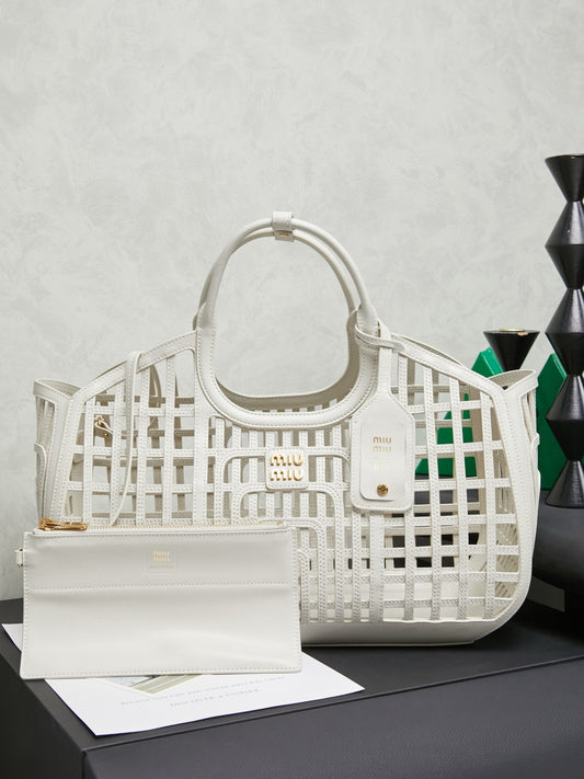 Miu Miu Basket Bag 40x21x15.5cm