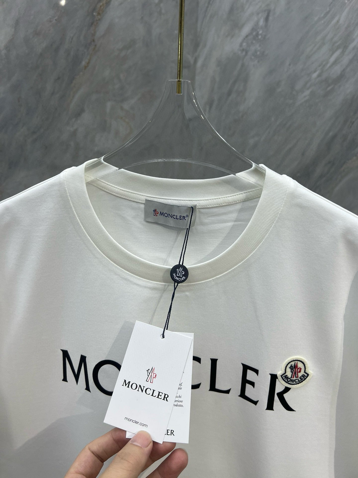 Moncler T-shirt