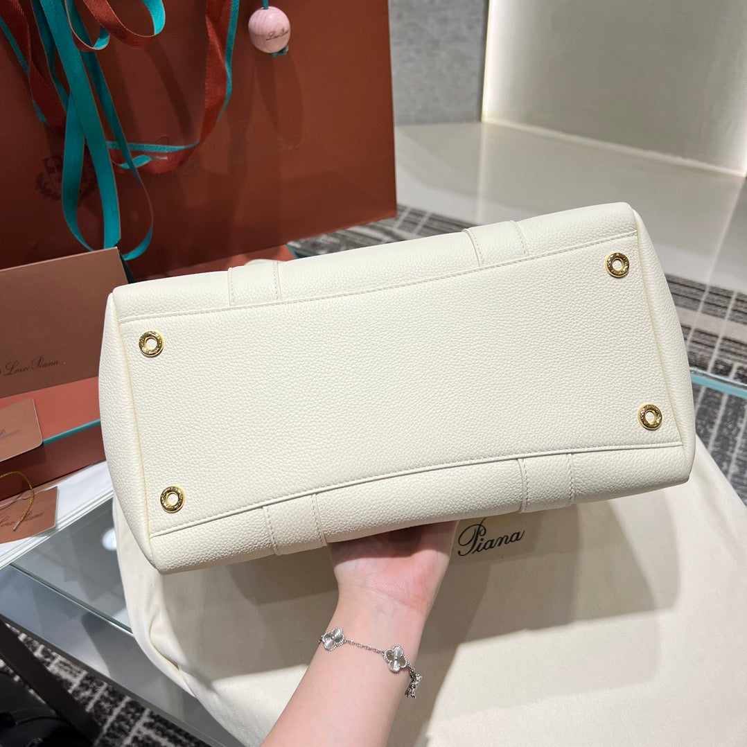 LP Loom L32 Handbag