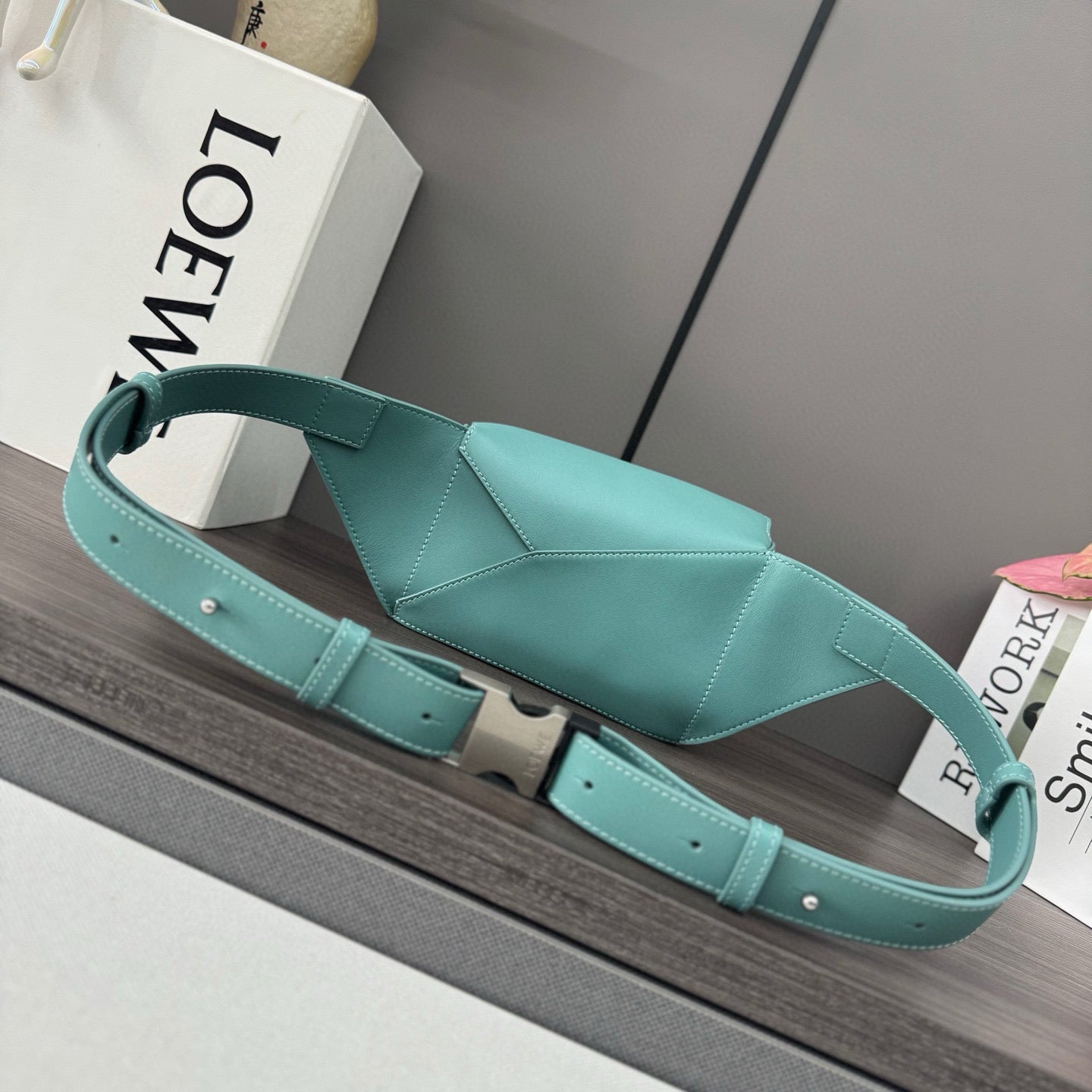 Loewe Puzzle Bag 17.5x7.5x11.5CM