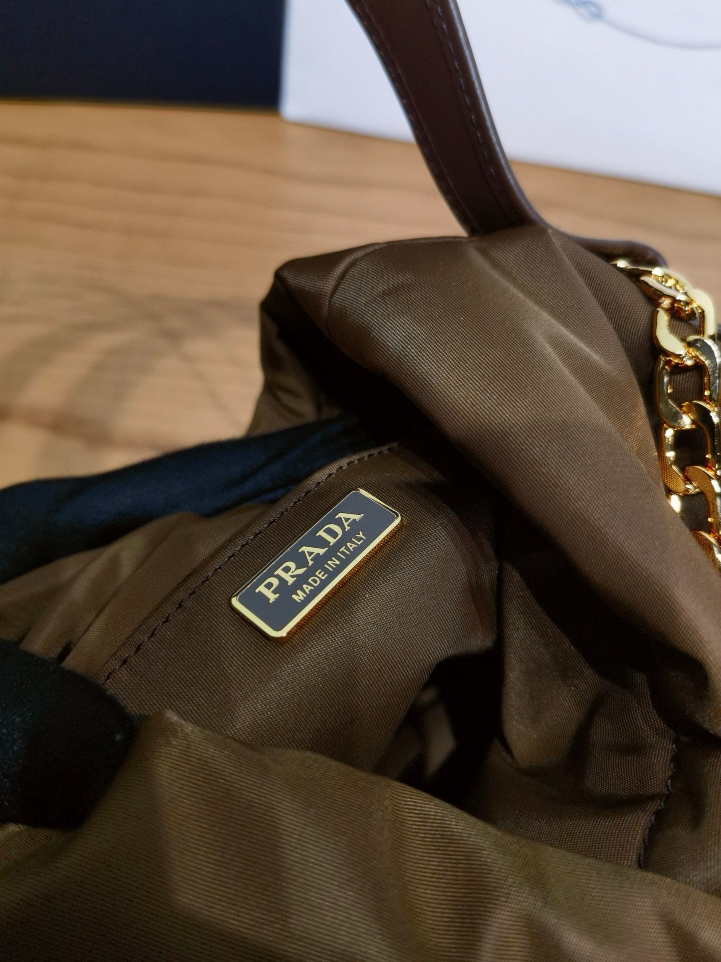PD Petit Sac Noir Bucket Bag