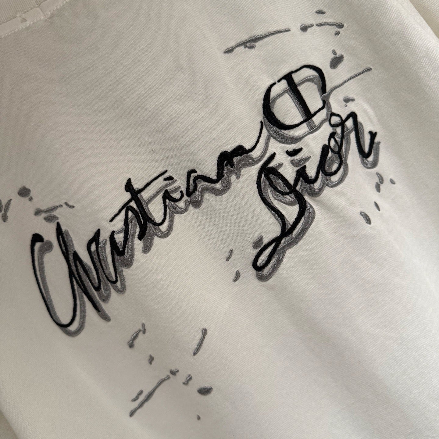 Dior T-shirt
