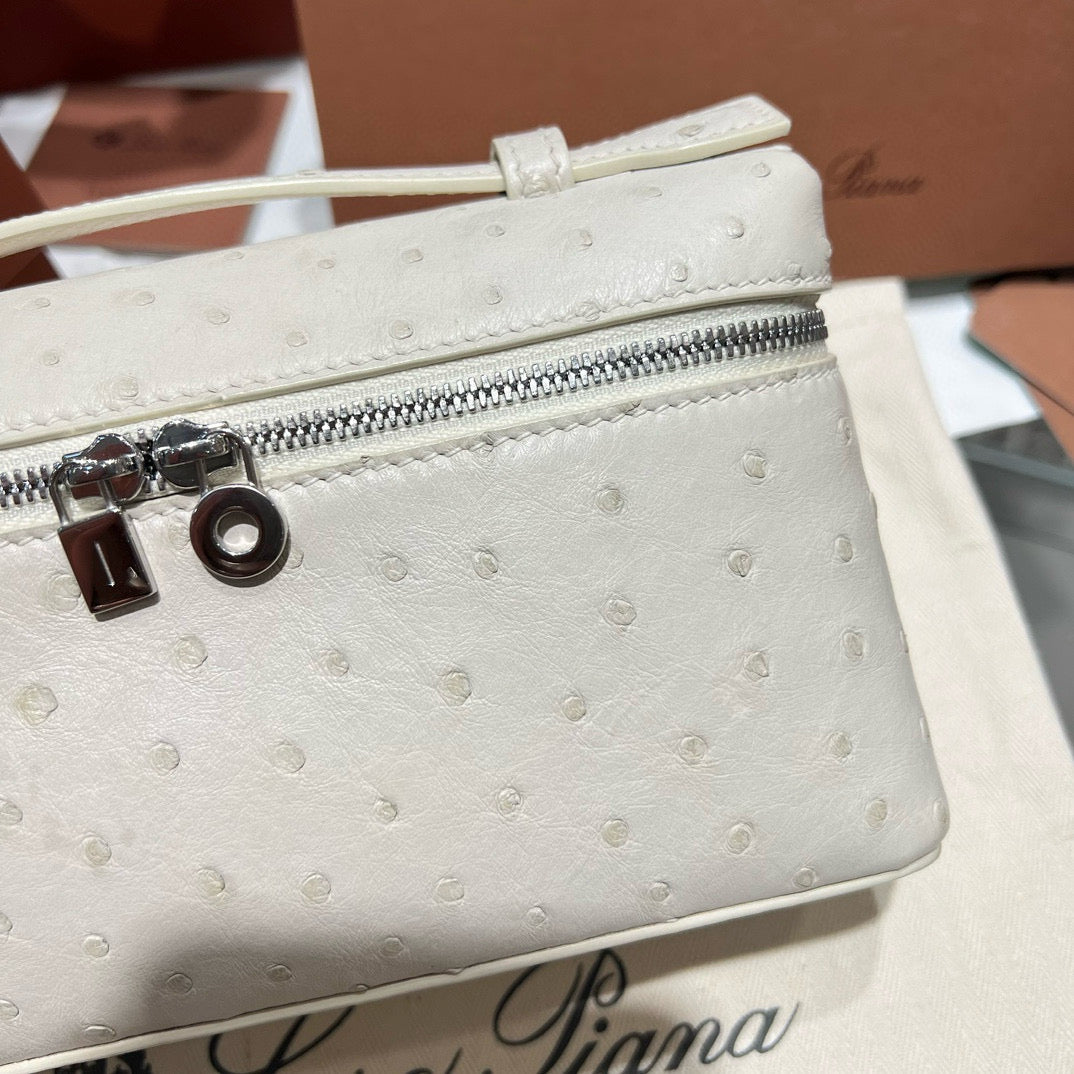 Loro Piana 19 Bag 19x7x12cm