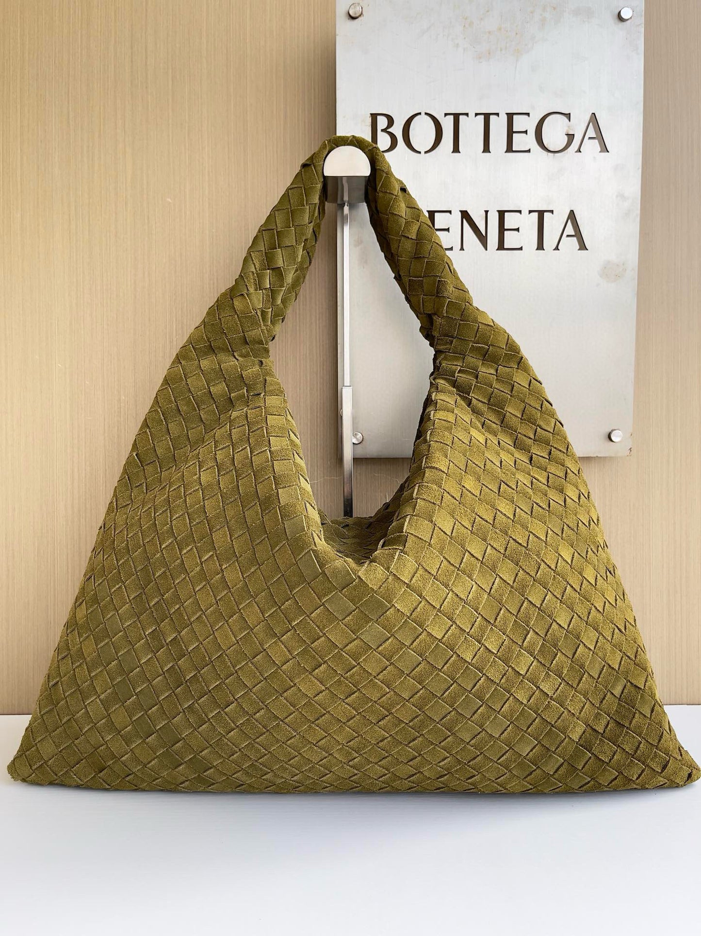 BV Intrecciato Hobo Bag 53x24x13cm