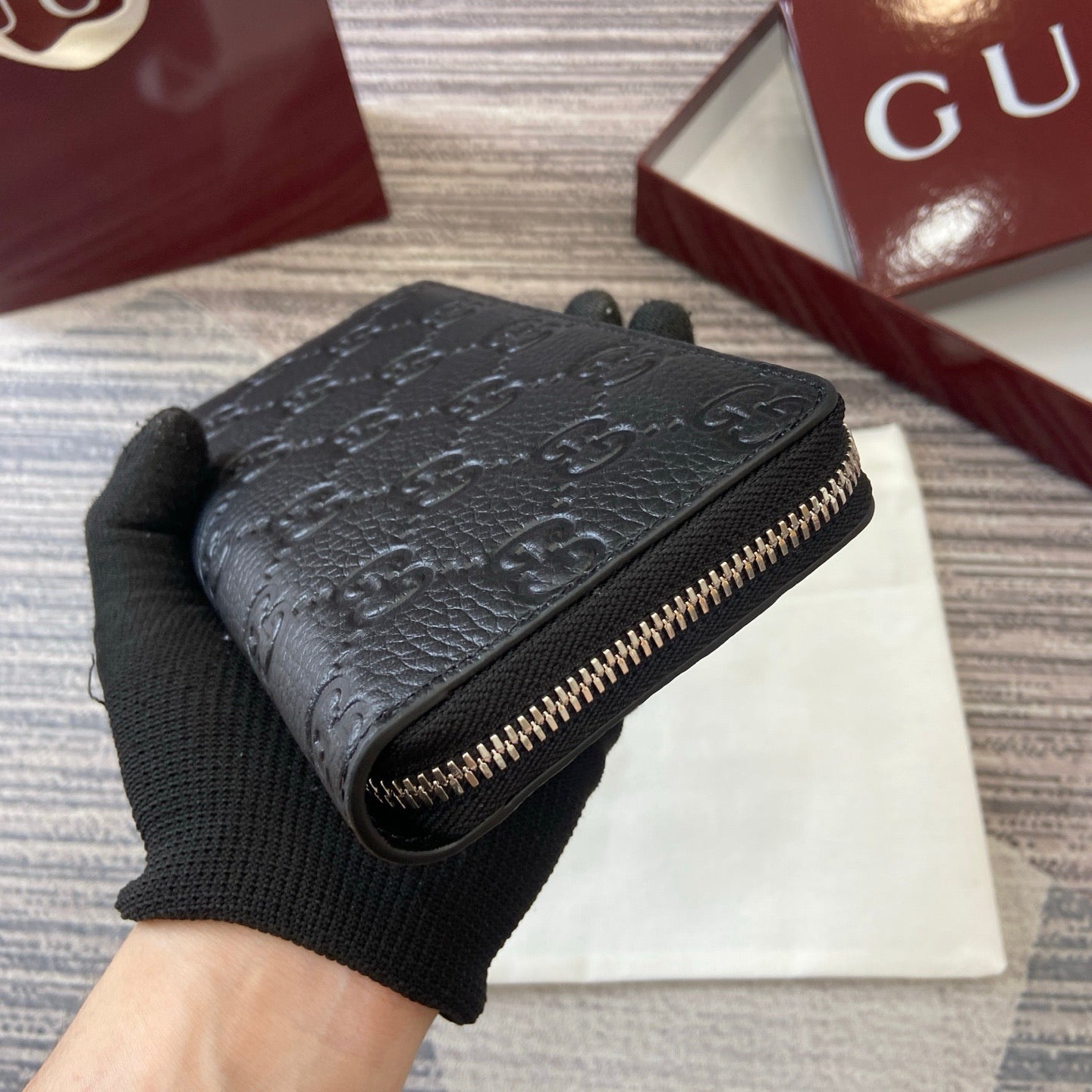 Gucci Long Zipped Wallet