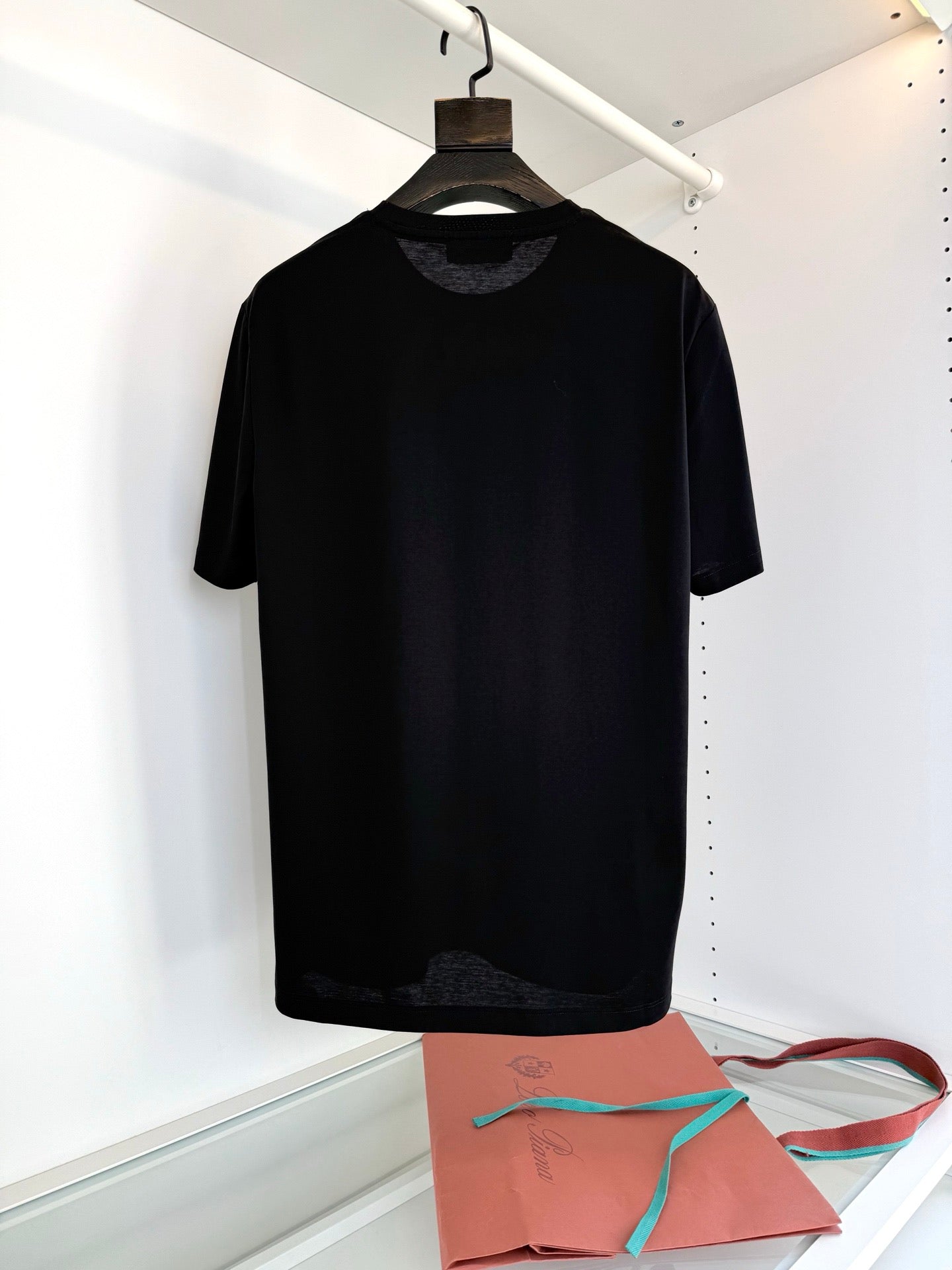 LP T-shirt