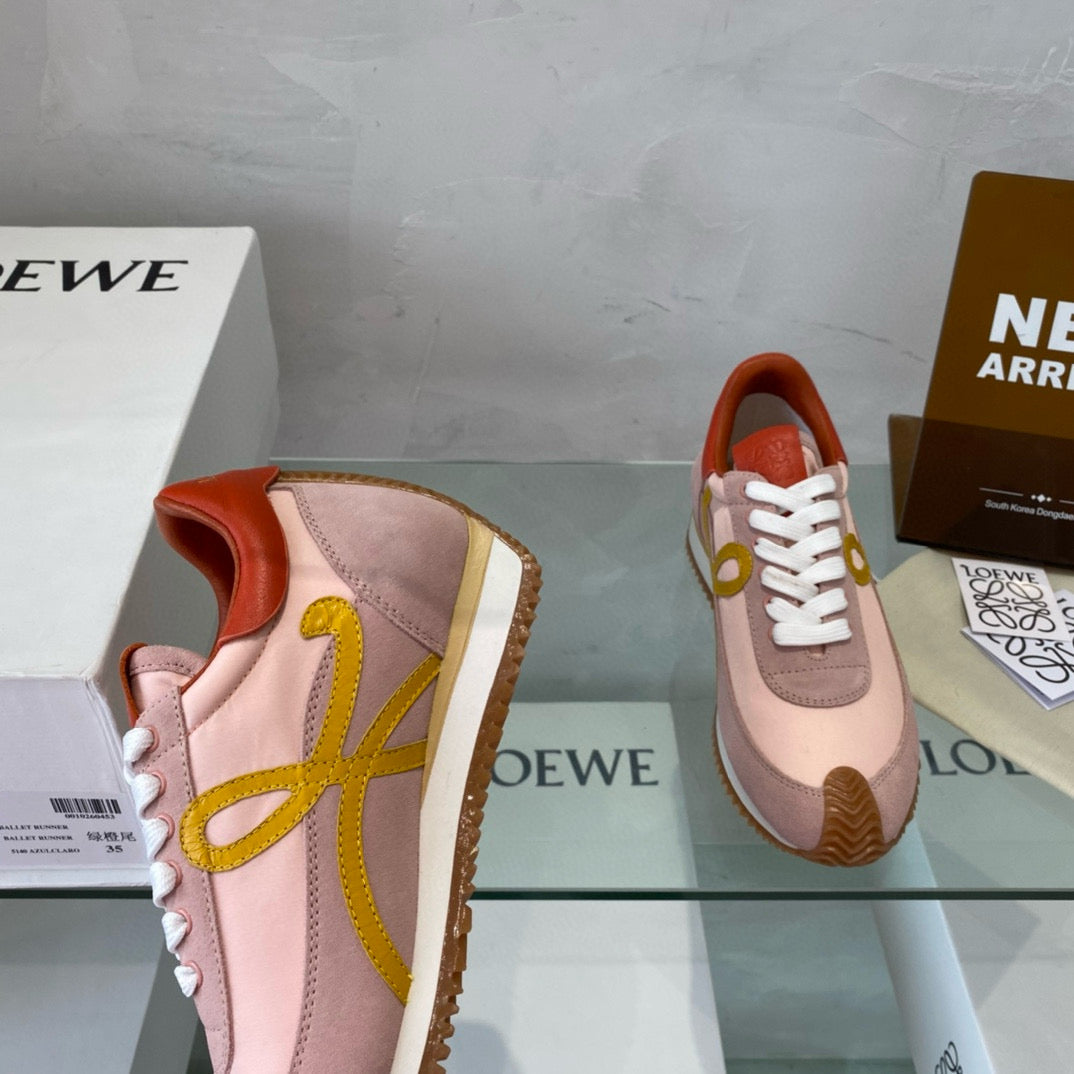 Loewe Sneakers