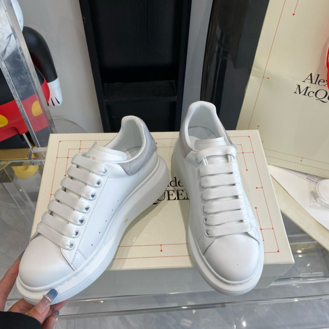 Alexander McQueen Sneakers