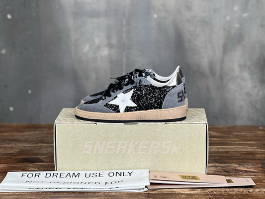 Golden Goose Sneaker