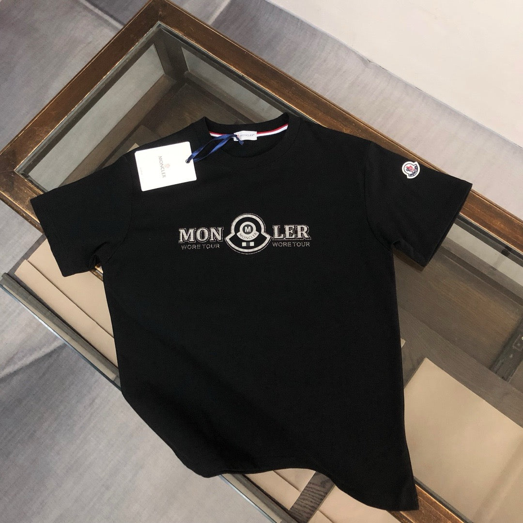 Moncler T-shirt