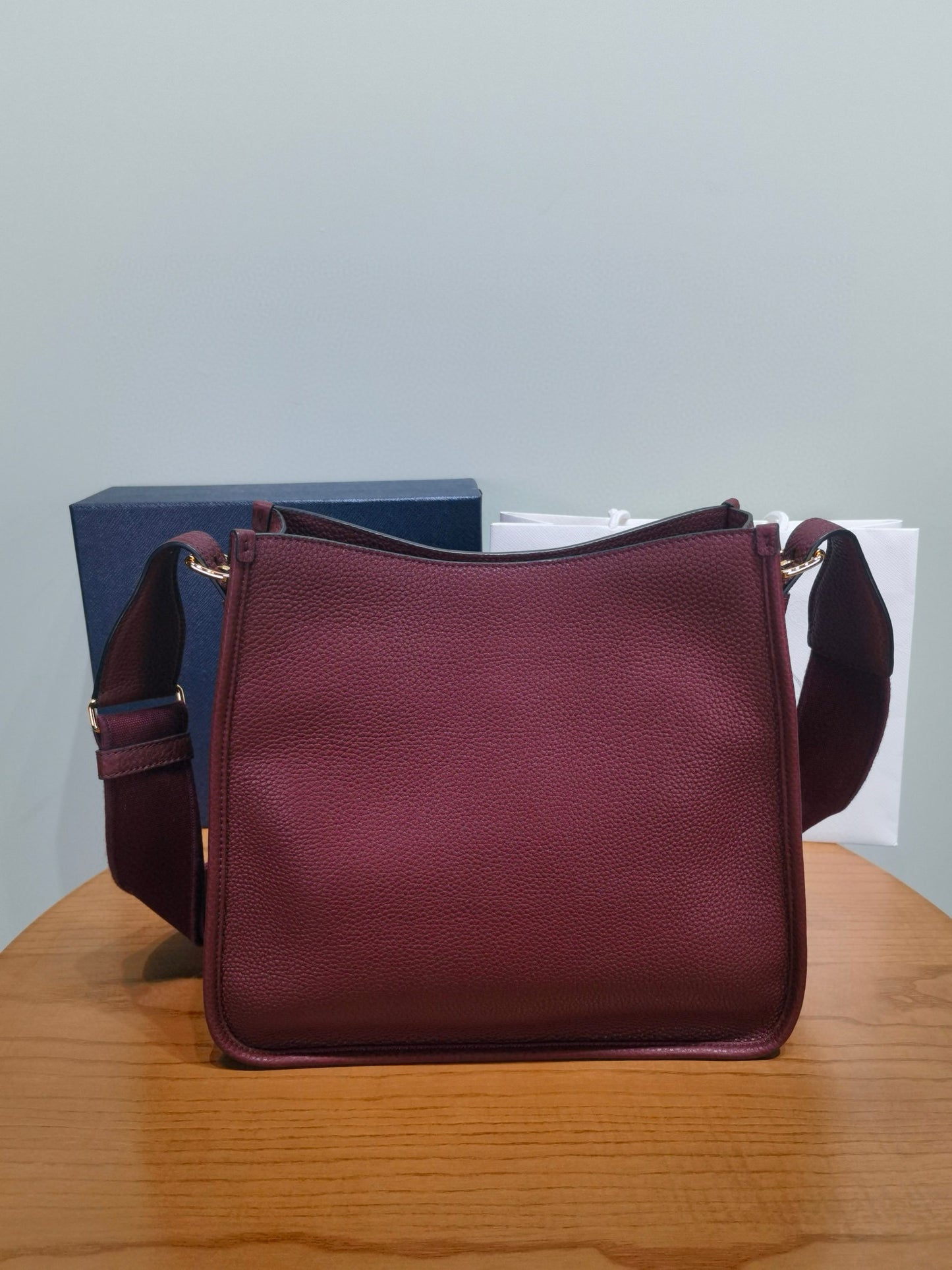 PD Small Camera Crossbody Bag 30x28x12cm