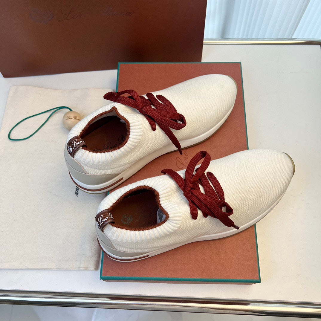 LP Sneakers